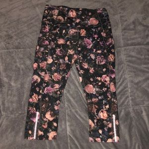 cropped floral lululemon leggings